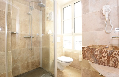 7th Arrondissement Hotel | Hotel le Pavillon