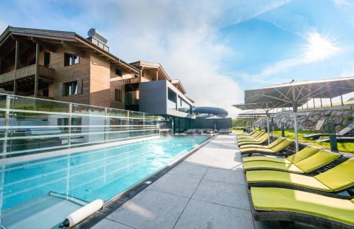 Rain Hotel | Hotel Riederalm