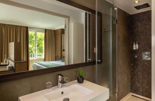 Quartier de l'Ecole-Militaire Hotel | Hotel Villa Saxe Eiffel