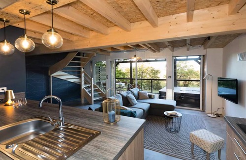 Palazinges House | House ∙ 2 bedrooms ∙ 4 guests
