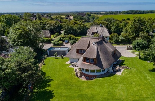 Keitum House | House by the sea Comfortable holiday residence
