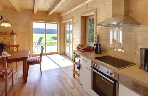 Traunreut Apartment | House Eiche 100m², up to 6 persons, 3 separate bedrooms