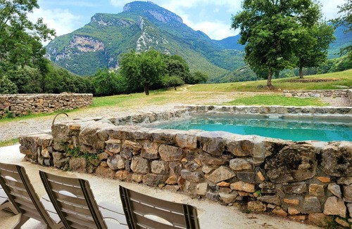 Montagut House | House in a unique natural setting! - 25 pax