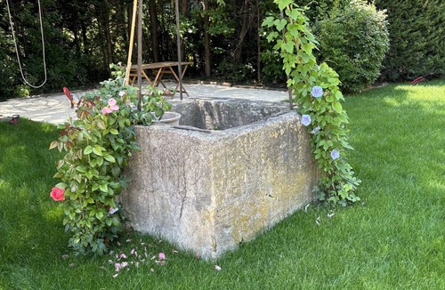 Paradou House | House-Garden view-Ensuite-Family