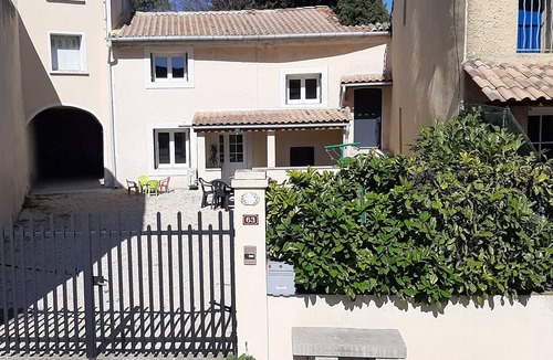 Rochegude House | House in rochegude 5 pers