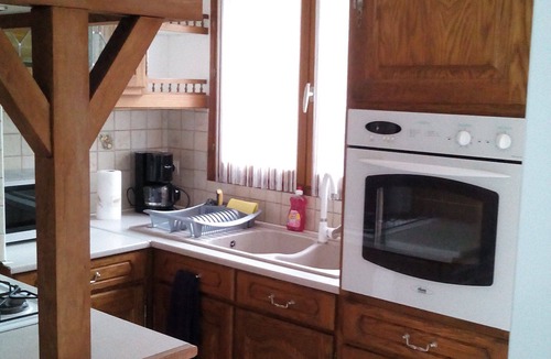 Lens House | House near the Louvre lens and shops