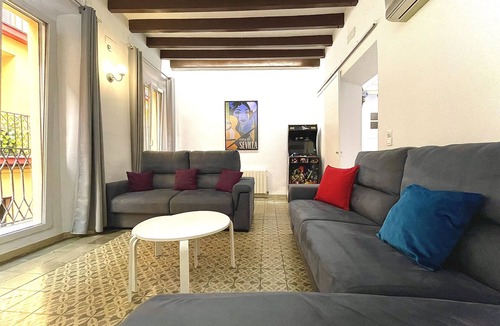 Triana House | House - Rooftop&HOT TUB -StayInSeville 1614ft² 5Be
