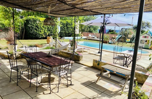 Nord House | House with swimming pool 5 min from Aix. Pets allowed. Ideal for families.