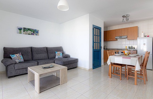 Costa Teguise Apartment | IDEAL Costa Teguise apartment.