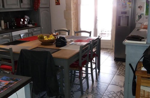 Laudun House | In the XVIII century house a view on the countryside and the Castellas castle