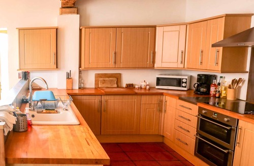 Heres House | Individual Rural Gite - Le Pigeonnier - beautiful shared pool