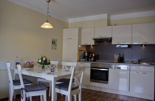 Burg auf Fehmarn Apartment | Inselblume 07 - Vacation home with dog at the Reiterkoppel