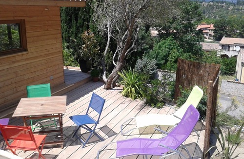 Lagrasse Ski Chalet | JOLI CHALET ZEN in LAGRASSE near CARCASSONNE