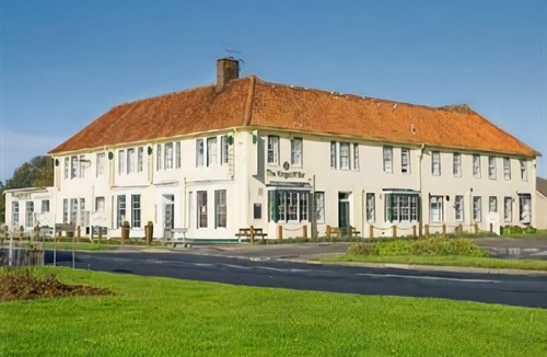 Holland-On-Sea Hotel | Kingscliff Hotel