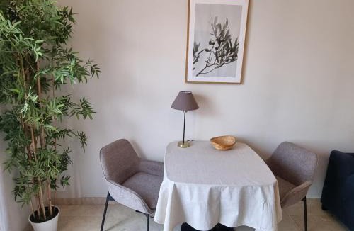 Mirabel-aux-Baronnies Apartment | L'éden des Baronnies