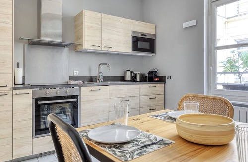 Quartier Vieux Marche-Cathedrale Apartment | L'Astrolabe - superbe appartement, vue Cathédrale