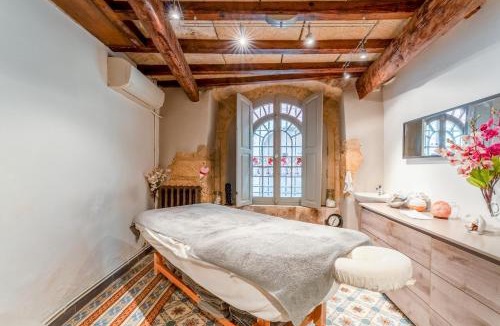 Collias Villa | L'Atelier