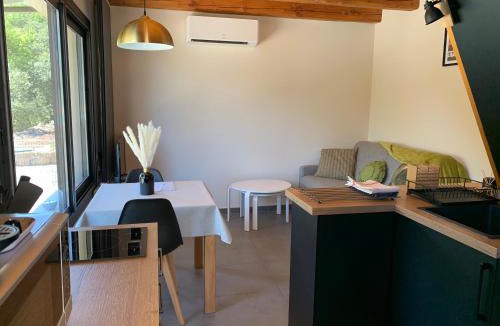 Laval-Pradel House | L'escapade - Chambre d'hôtes de charme avec Spa et piscine en Cévennes