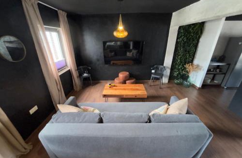 Zafra Old Town Apartment | La Black Casa