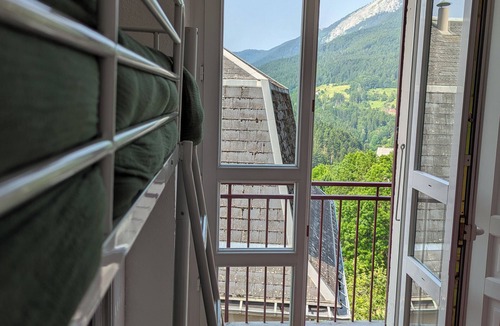 Saint-Pierre-de-Chartreuse Apartment | La Chartr’heureuse in the heart of the Park