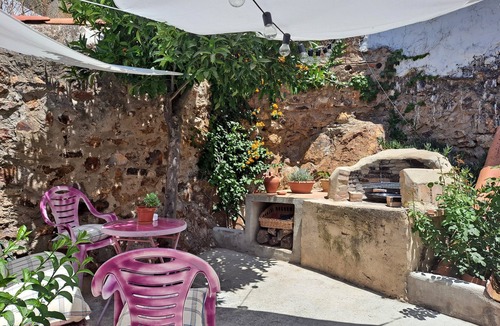 Feria Cottage | La Casa del Barranco overlooking the Peak.