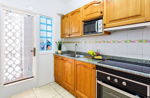Portocolom Apartment | La Ola Beach House seaside holiday house with shared pool in Porto Colom.