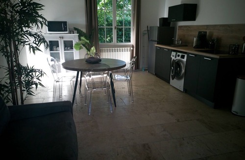 Manduel Apartment | LA Parenthese : Entre Mer et Montagne