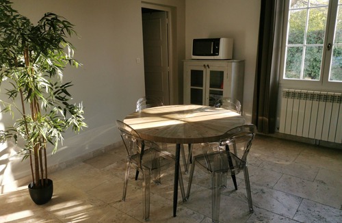 Manduel Apartment | LA Parenthese : Entre Mer et Montagne