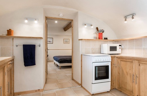 Lablachere House | La Petite Grange - Converted vaulted barn - South Ardèche - 2 ensuite bedrooms