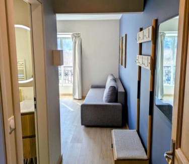 Aix-les-Bains Apartment | LA VILLA DU PETIT PORT - Appartements & chambres