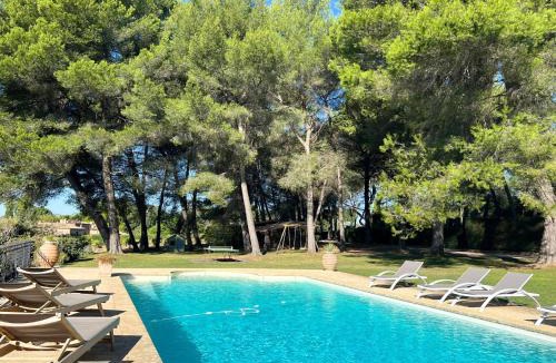 Pontes Villa | La Villa La Source à Aix en Provence