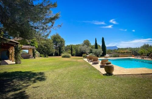 Pontes Villa | La Villa La Source à Aix en Provence