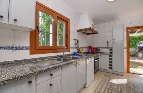 Javea Villa | Large and comfortable villa in Javea, Costa Blanca, Spain with private pool for 6 persons