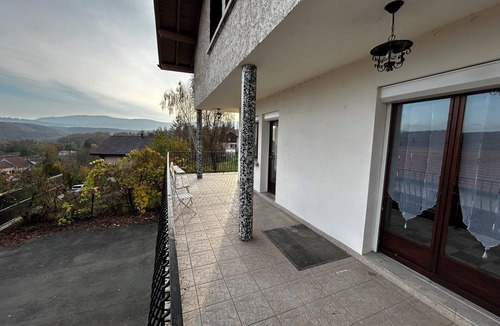 Pougny Apartment | Large apartment on the Swiss border, trains and buses to Geneva
