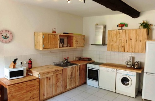 Chalabre House | Large cottage 140m2, Cathar country, swimming lake kayak hike