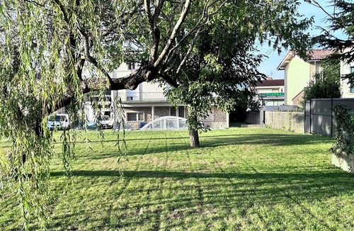 Aussillon House | Large house with indoor pool, jacuzzi, billiards table and large garden