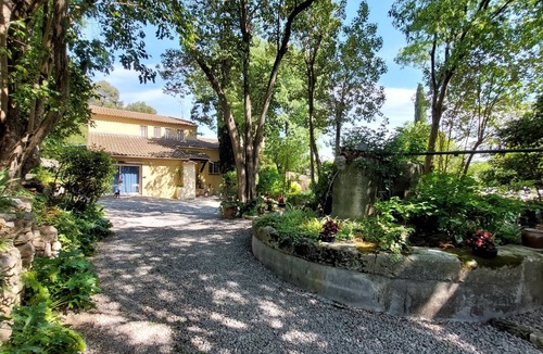 Hopitaux-Facultes House | Large, quiet house with wooded garden and swimming pool, near town center (12')