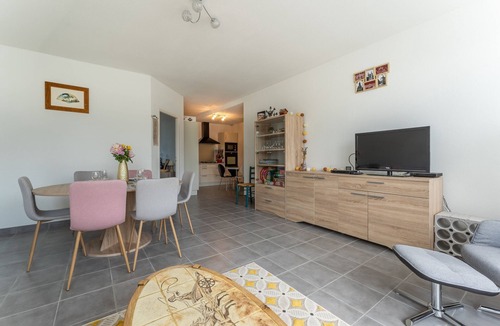 Saint-Laurent-en-Grandvaux Apartment | Le Chemin du bois - Station de ski accessible à pied et piscine
