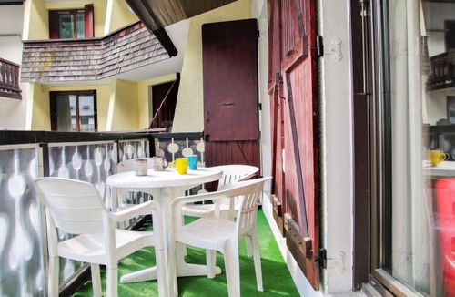 Chamonix City Centre Apartment | Le Chailloud by Interhome
