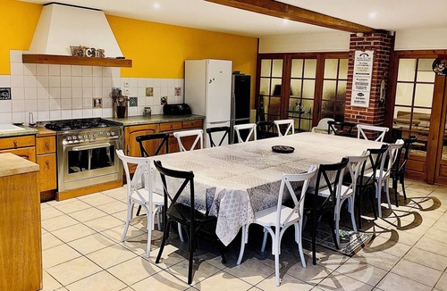 Marcollin House | Le Clos des Collières - 15 Sleeps - 5 Bedrooms - Private Pool & Park