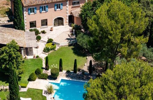 Graveson Bed & Breakfast | Le Clos des Cyprès Maison d'hôtes de charme - Diner Gourmet & Bien-être
