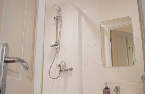 Swyre Hotel | Lemon Tree
