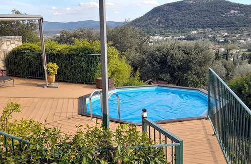 Saint-Hippolyte-du-Fort Apartment | Les Chênes Verts