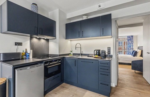 Honfleur Apartment | L’escale 1 - Modern Getaway in the Heart of Honfleur
