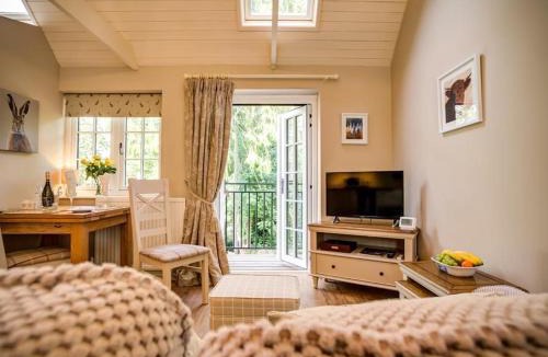 Burford House | Lime Tree