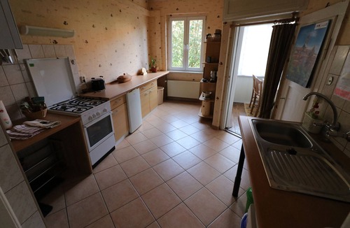 Daberstedt Apartment | Living at the Erfurt Südpark with WiFi