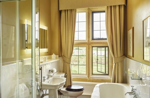 Llyswen Hotel | Llangoed Hall