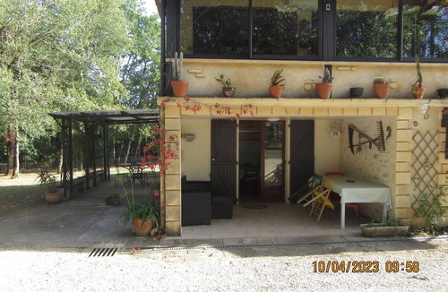 Cenac-et-Saint-Julien Apartment | Lodging france dordogne