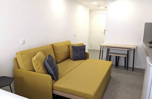 L'Hospitalet de Llobregat Apartment | Loft apartment next to FIRA GRAN VIA