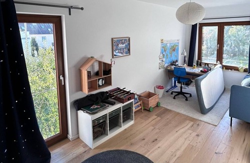 Hofheim am Taunus House | Longterm Stay - Enjoy a Stylish Family Getaway in Our Spacious Home